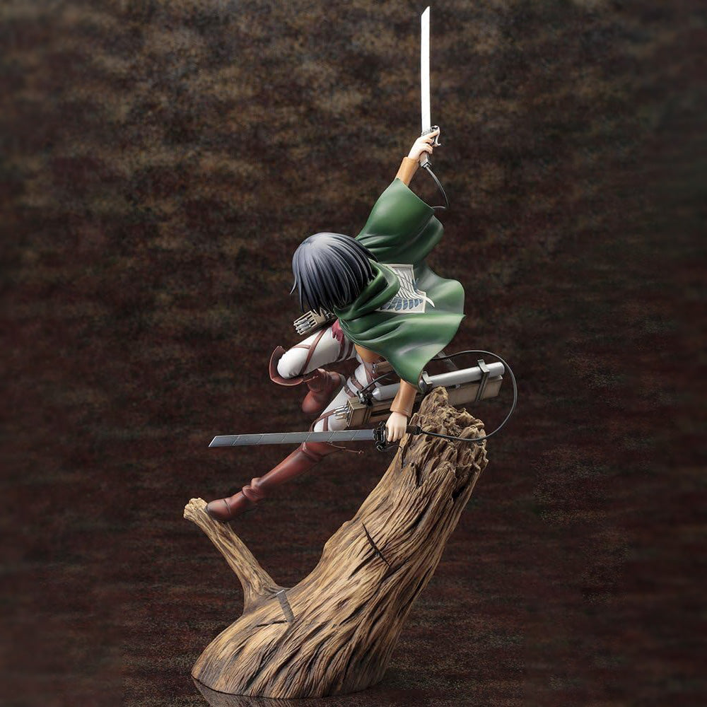 Attack on Titan 35cm Mikasa in a Tree Figure