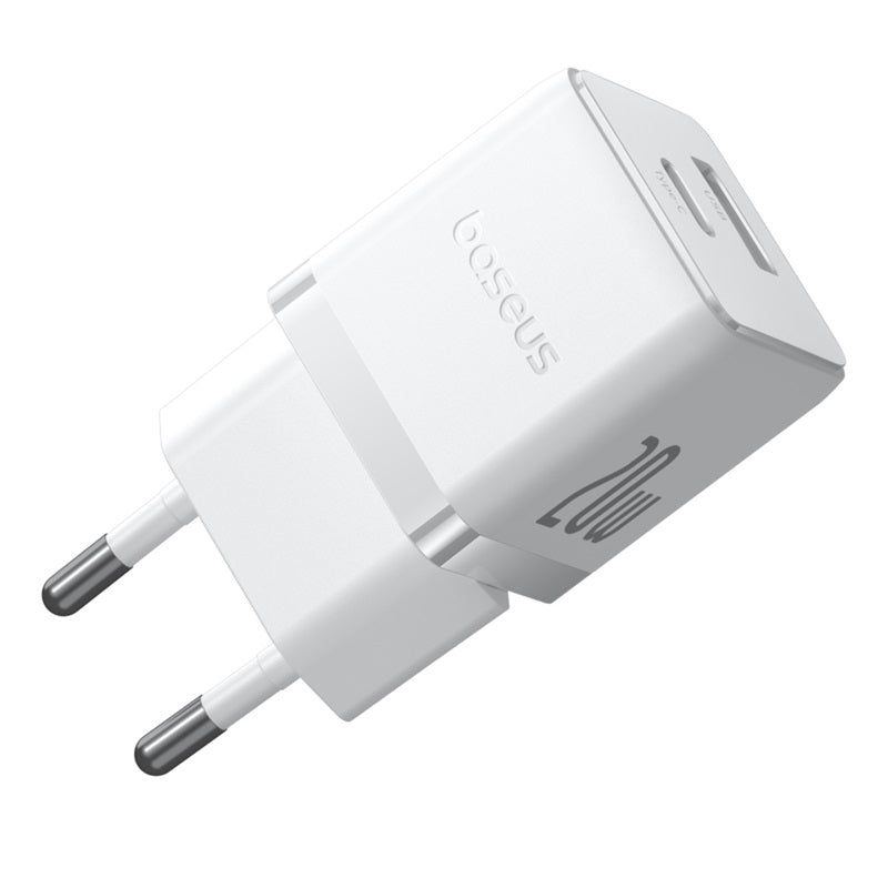White USB charger with 'Cusheus' branding on a white background