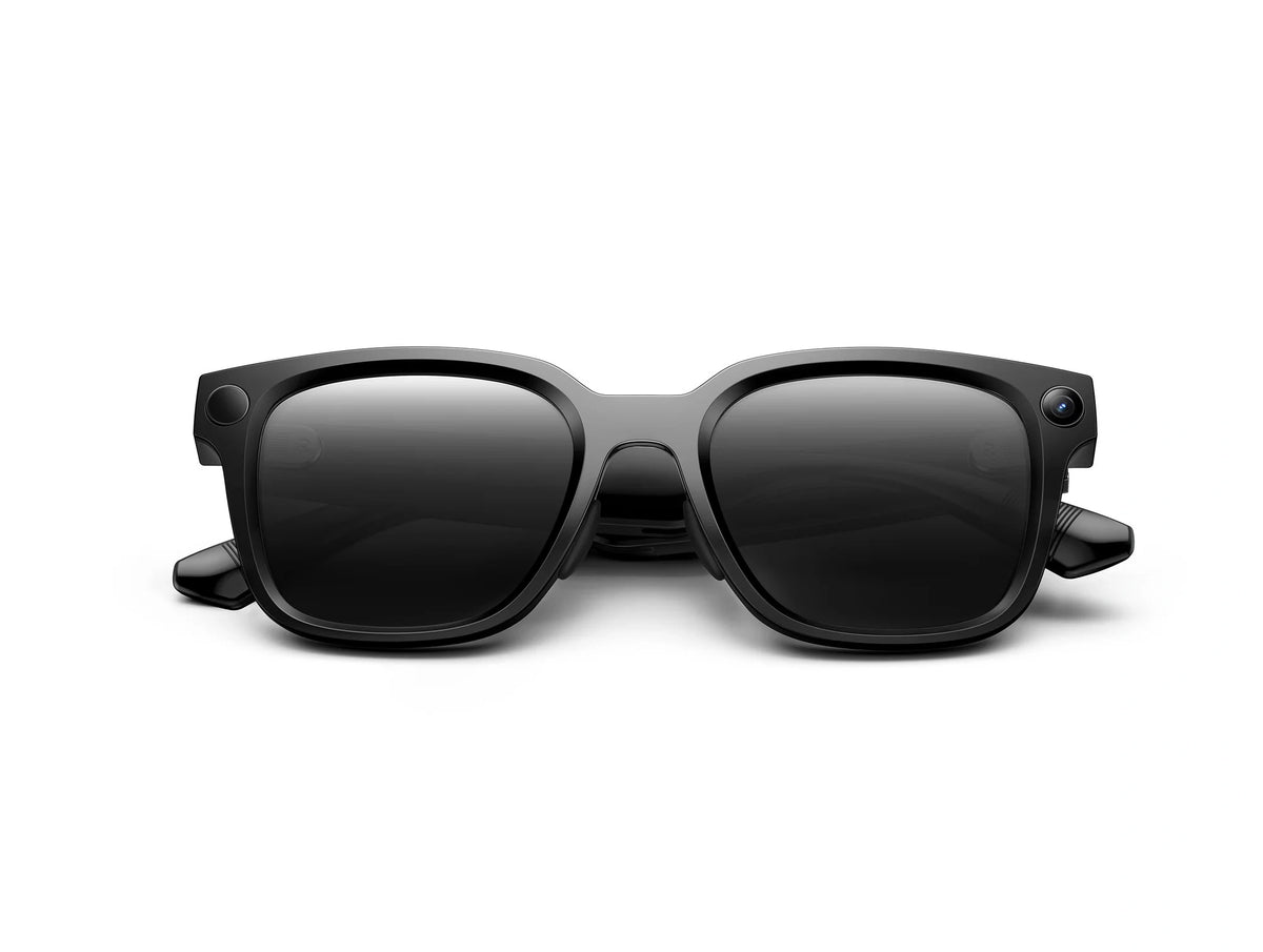 Rokid AI Glasses Style (ChatGPT & Gemini, 12MP POV Camera, Real‑Time Translation) Black sunglasses on a white background