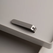 HOTO Clicclic Three-Piece Nail Clipper Set Nail clipper on a grey surface