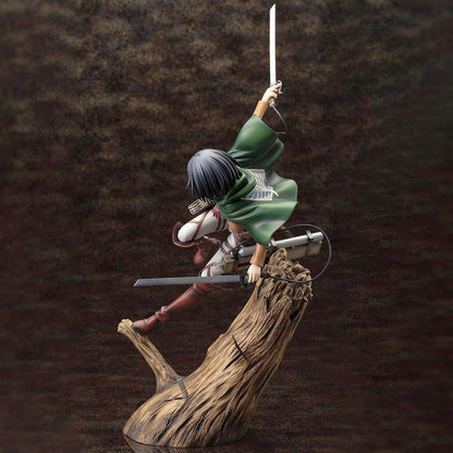 Attack on Titan 35cm Mikasa in a Tree Figure