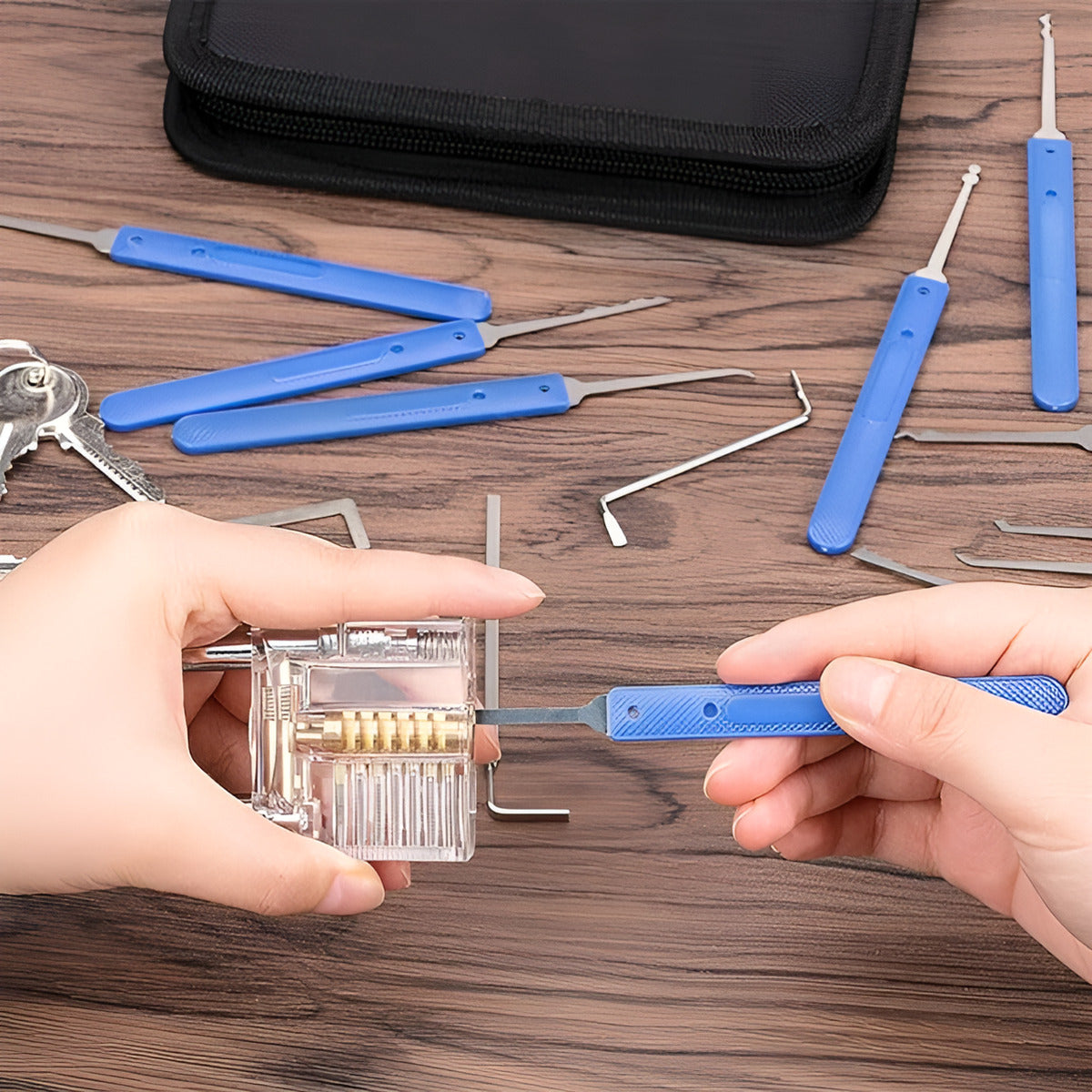 Lock Picking Tool Set with Transparent Training Locks